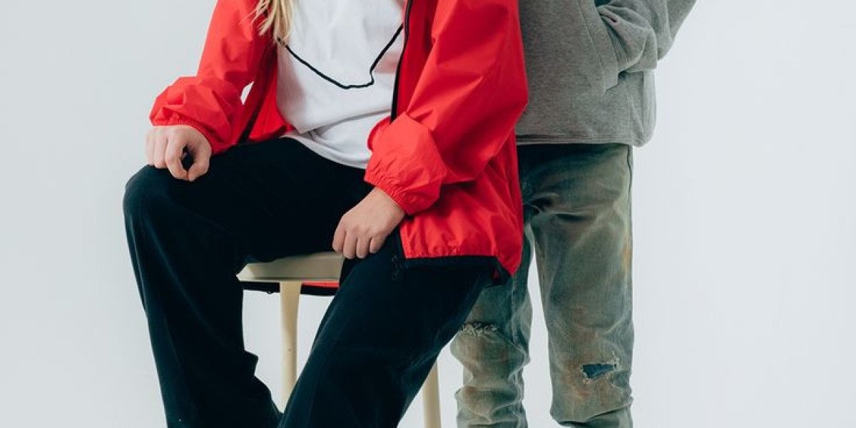 Comme des Garcons The Icon of Avant Garde Fashion