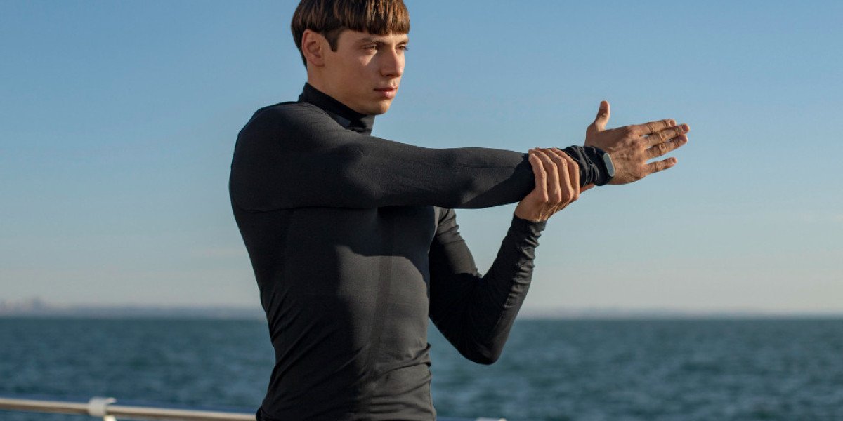 Rashguard Long Sleeve for Sun Protection & Swim Comfort