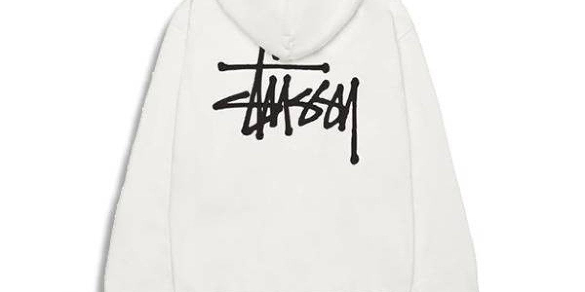 Stussy Clothing : l’univers streetwear revisité
