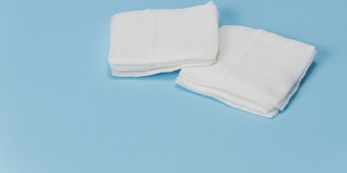 The Ultimate Guide to Choosing the Right Hand Towel for Everyday Use