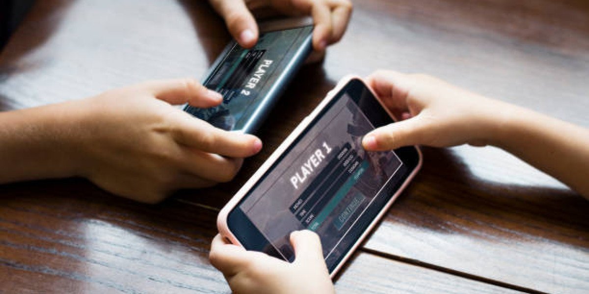 Mobile Portable Games: The Complete Guide to Gaming Anytime, Anywhere